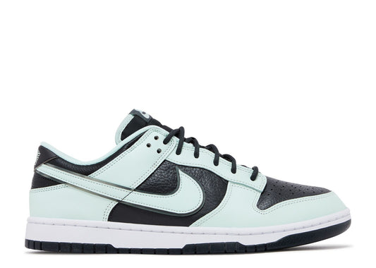 Dunk Low Premium Barely Green